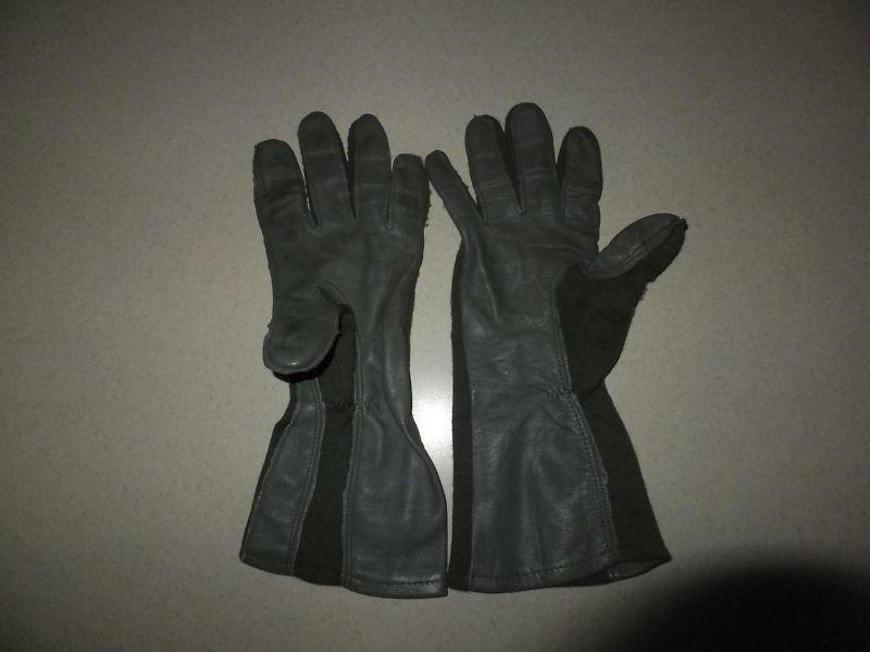 Used sage green nomex flight gloves size 9