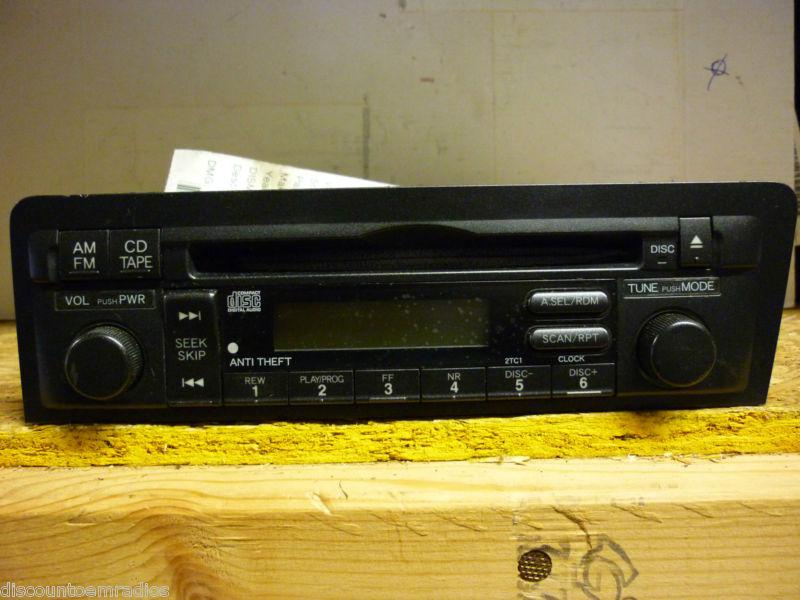 01-04 honda civic radio single cd player & code 39101-s5a-a610 oem *