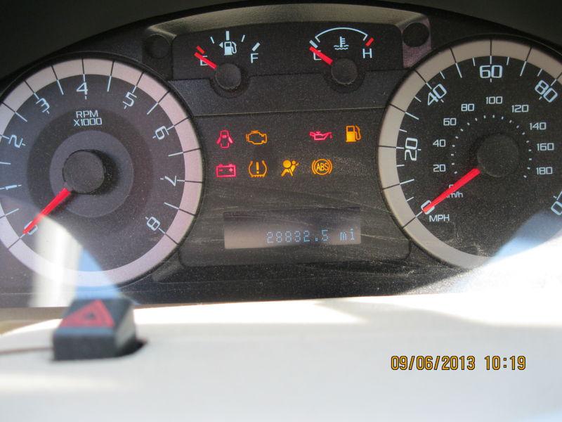 Buy 10 11 FORD ESCAPE SPEEDOMETER 259800 in Valrico, Florida, US, for