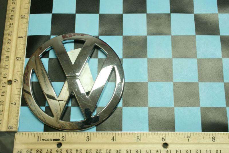 Volkswagen oem emblem with prongs 31324-0100 item # 50561733