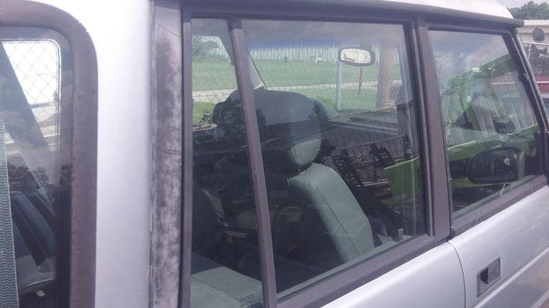 Land rover discovery 1 right rear back window glass 94 95 96 97 98 99
