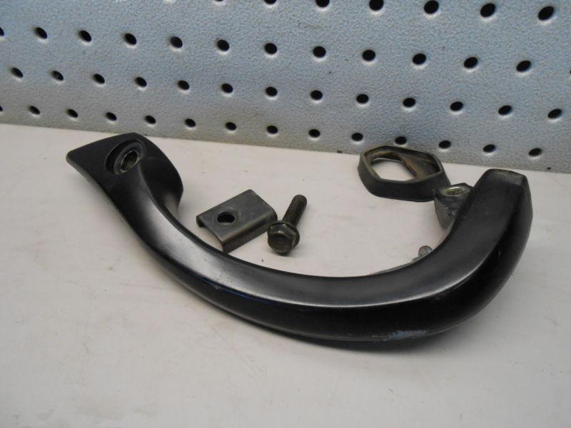 K75 kawasaki ninja zx6r 1999 right passenger grab handle