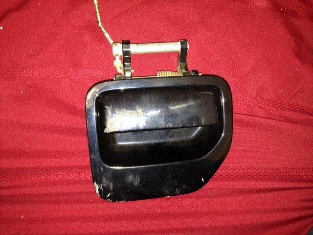Right outside door handle honda ridgeline 2006 2007 2008 black scratches