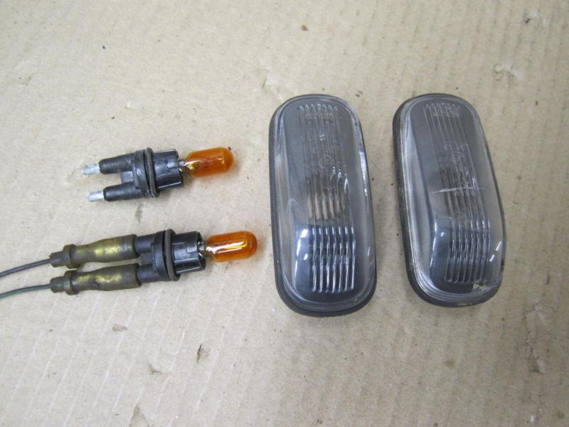 Buy SAAB 9 3 SAAB 93 19992003 FRONT FENDER MARKER LIGHT SET RH & LH CLEAR in Staten Island