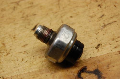 S48 suzuki sv650 sv 650 2005 oil pressure sender