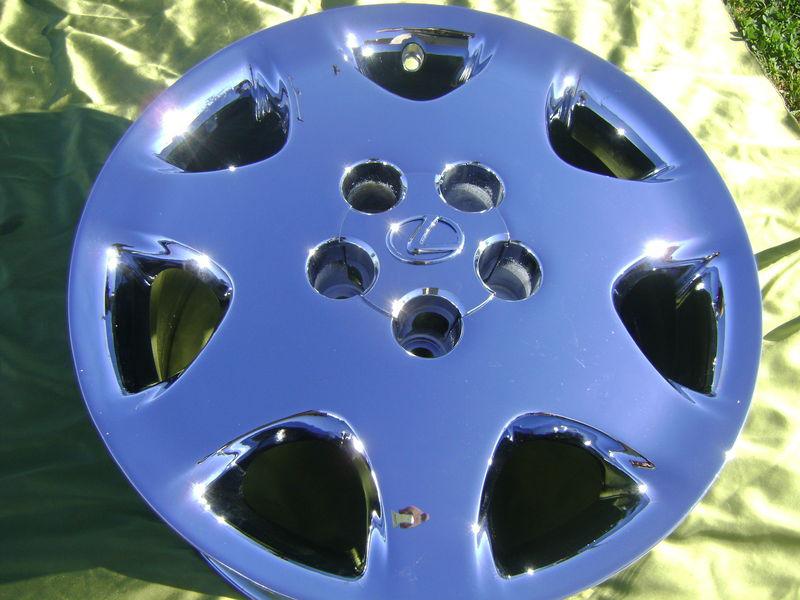 Find 4 LEXUS LS430 CHROME CENTER CAPS 01'03' in Los Angeles