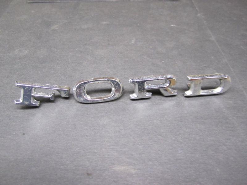 Ford pinto emblem ornament " ford "