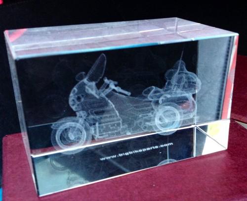 Big bike parts *new* 4-251 laser etched gl1800 in crystal