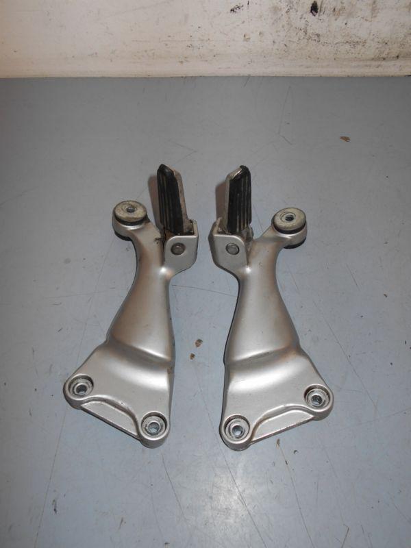 Find 5218 2003 03 04 05 06 07 Suzuki Hayabusa Passenger Foot Pegs in