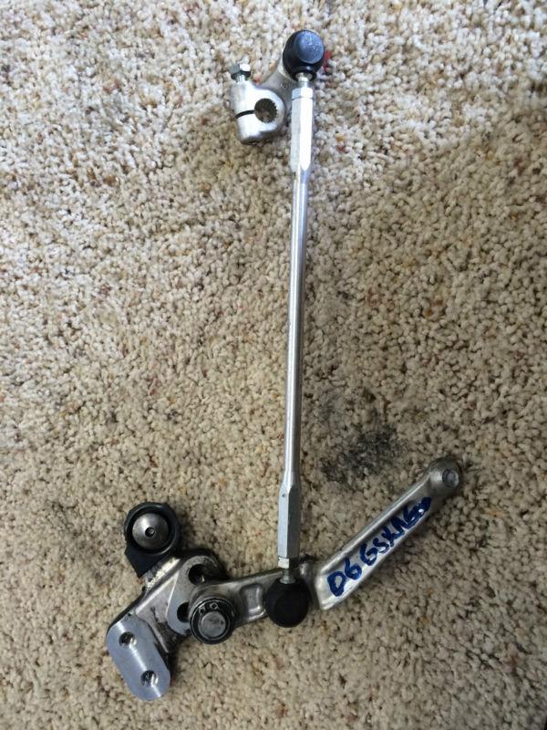 Find 06 07 08 09 GSXR600 GSXR 600 750 SHIFTER LEFER AND LINKAGE in