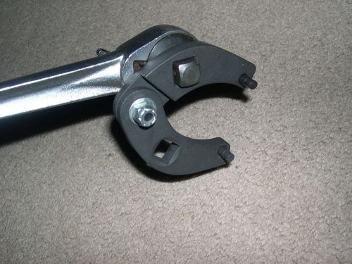 Yamaha outboard trim cylinder tool
