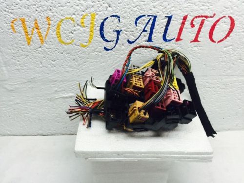 Volkswagen passat audi relay bracket fuse panel 8d0 937 545 g