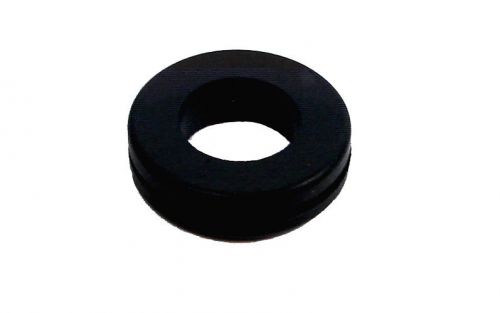 One 7/8" rubber grommet      rg875/1.625