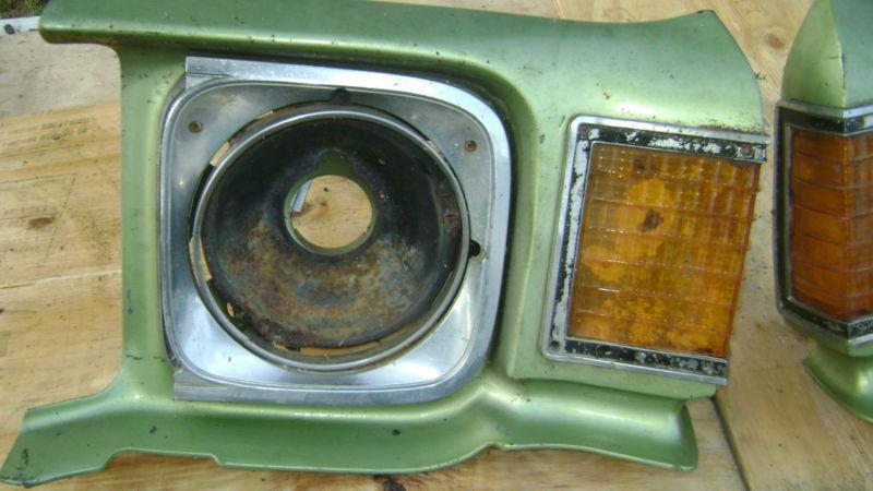 1971-72 chevelle headlight assembly