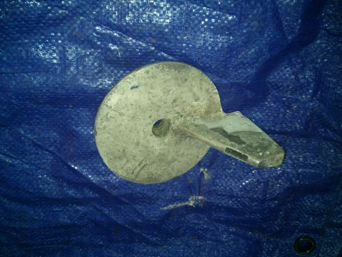 Evinrude / johnson outboard v8 - steering / torque tab