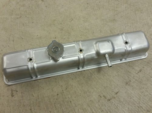 Triumph tr6 valve cover &amp; cap