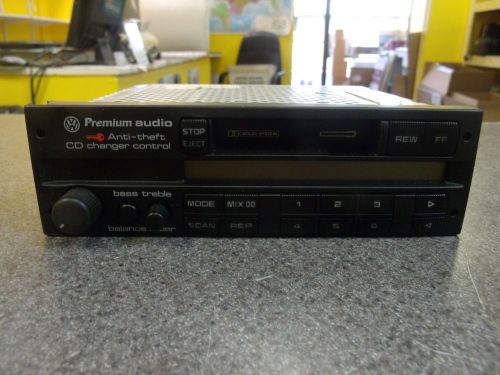 Vw premium audio cd changer and cassette tape deck 357 035 186h  cq-lv 1110l