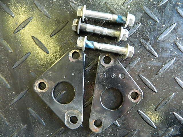 Gz250 gz 250 top engine mounts & bolts  2007 07 motor frame head valve cover