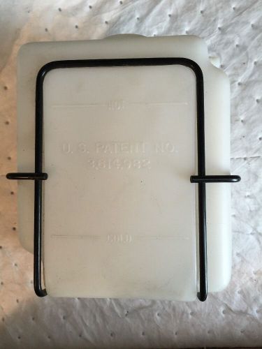 Mercruiser coolant recovery bottle bracket 71587 a10 missing top marine tank 3b9