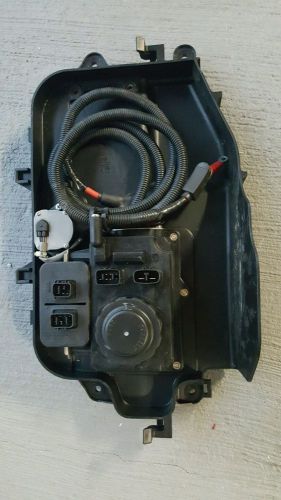 Yamaha fzr sho fuse box assembly