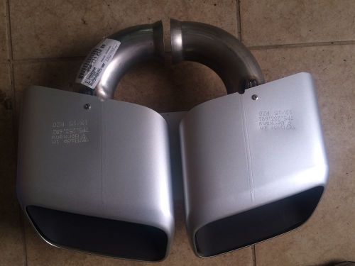 Porsche cayenne muffler exhaust tip oem new 95811125200  95811125100  2011-2015