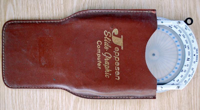 Jeppesen csg-2a flight computer with case