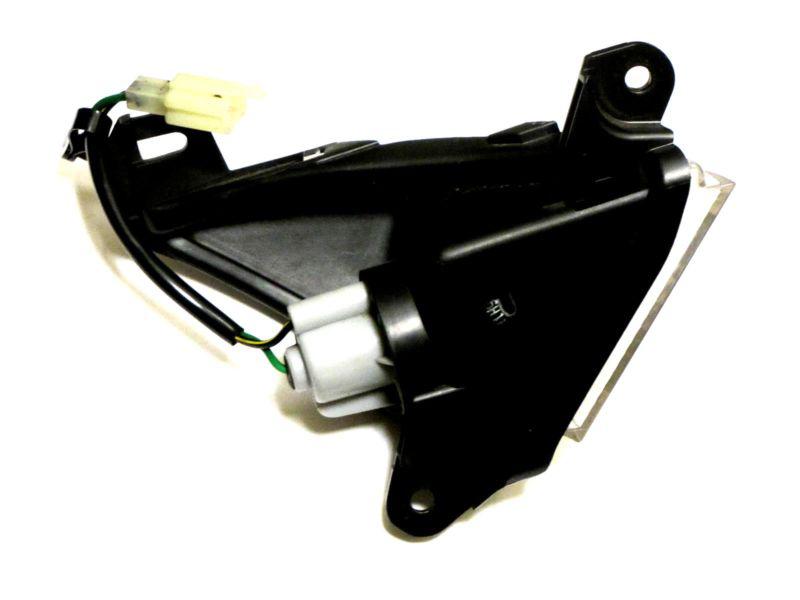 Kawasaki ninja ex650 front left turn signal 2006