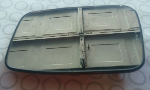 98-04 volvo v40 c70  s40 heated mirror passenger side (rh)oem  38901