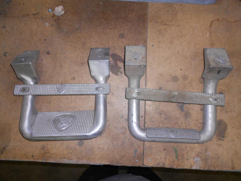 Carr universal truck steps