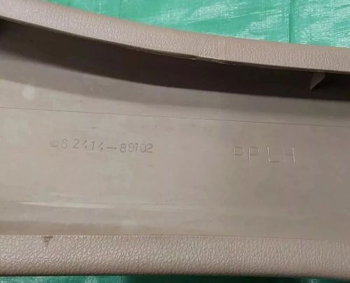 90-95 toyota 4runner b-pillar lower trim panel driver left tan / oak