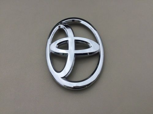 2005-2008 Toyota Avalon Grille Emblem Front Grill Logo Badge EOM *, US $29.95, image 5