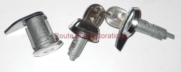 1970 1971 1972 amx console glove trunk lock amc oval  keys