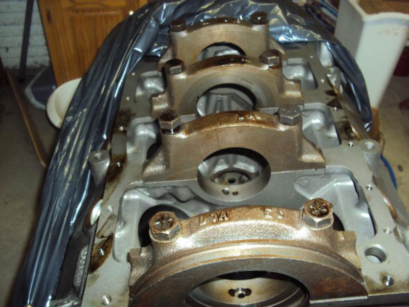 351 cleveland cylinder block