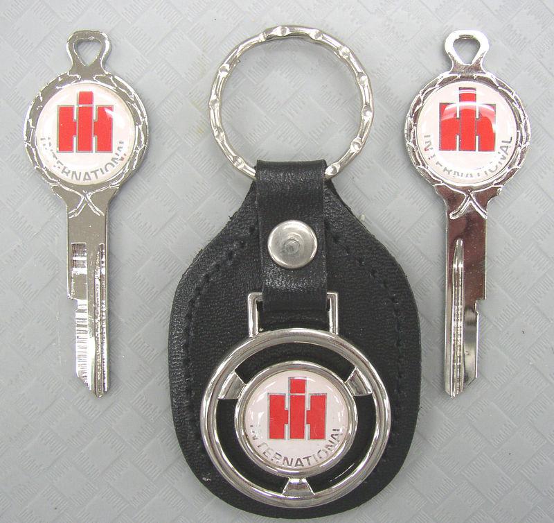 Find Vintage International Harvester IH White Gold Classic 3 pc Key Set