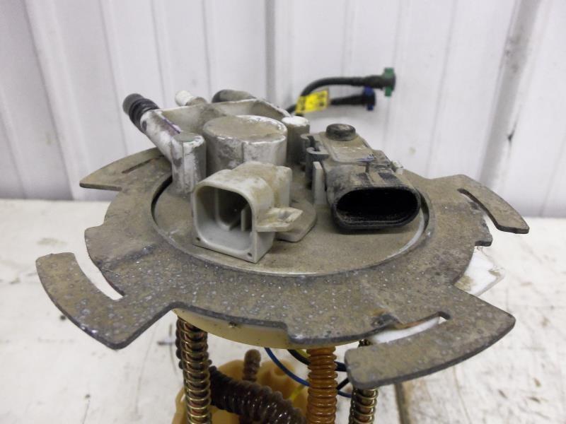 Find 01 02 GRAND AM FUEL PUMP PUMP ASSEMBLY 5187113 in New Richmond