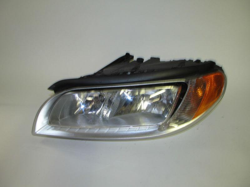 09 2010 2011 volvo v70 oem left halogen headlight