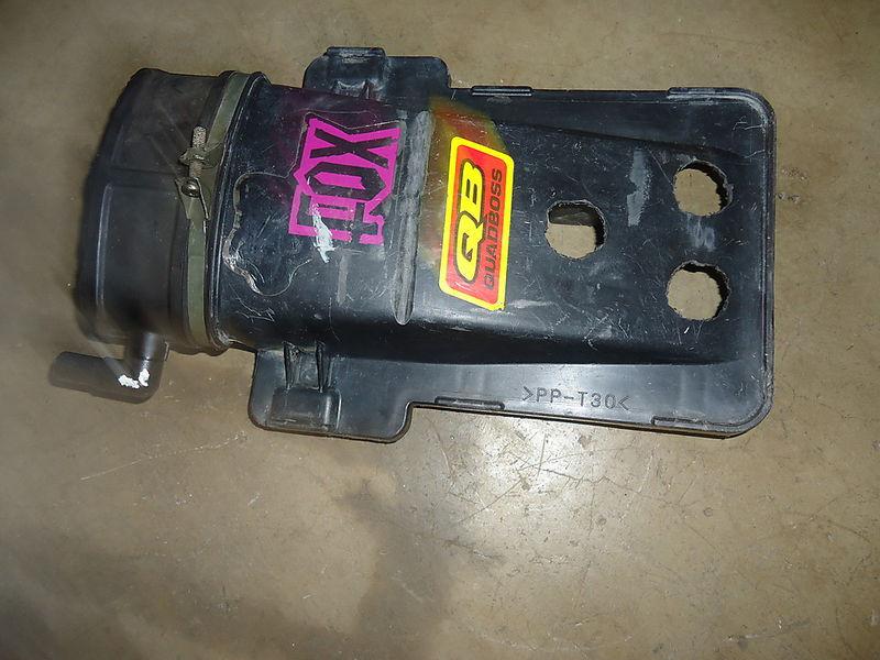 Yamaha 660 raptor air  box lid w/holes  good!