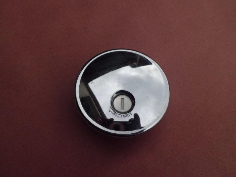 Find 9804 Kawasaki Vulcan Nomad VN 1500 VN1500 FI Fuel Gas Tank Fill