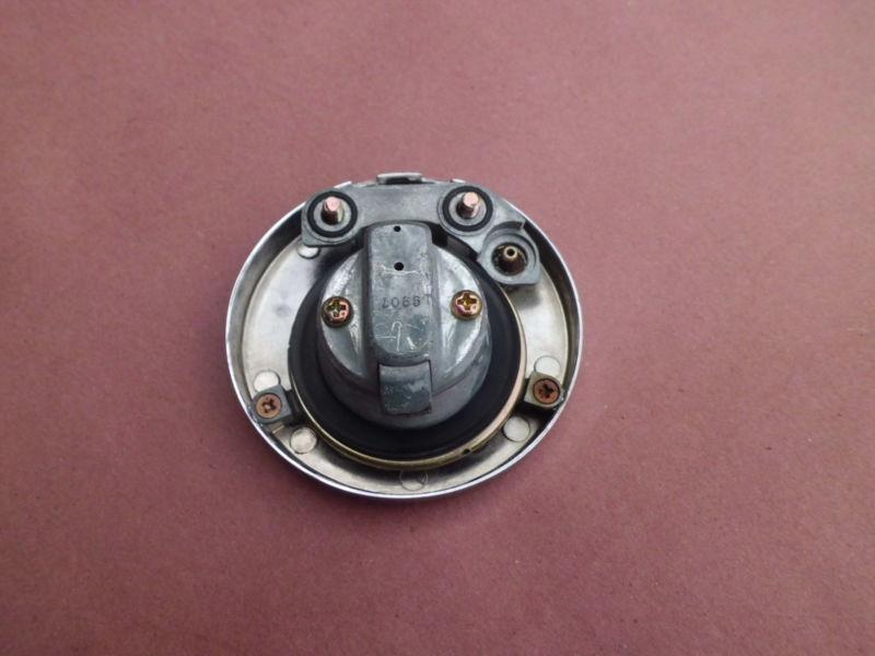 Find 9804 Kawasaki Vulcan Nomad VN 1500 VN1500 FI Fuel Gas Tank Fill