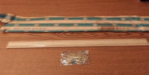Nos 1973 vega wood grain sta wgn rh molding w/ clips rear of wheel gm# 9631005 