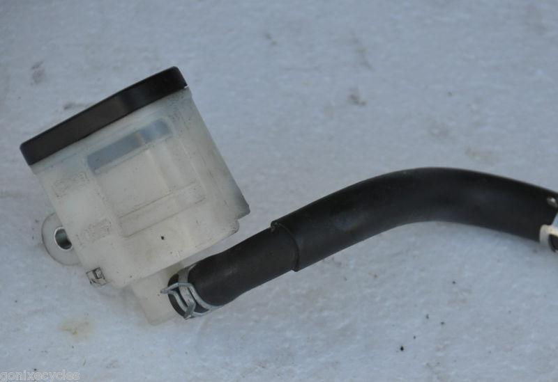 Find 2007 Suzuki GSXR 600 OEM Rear Brake Fluid Reservoir Free Ship in Reseda, California, US