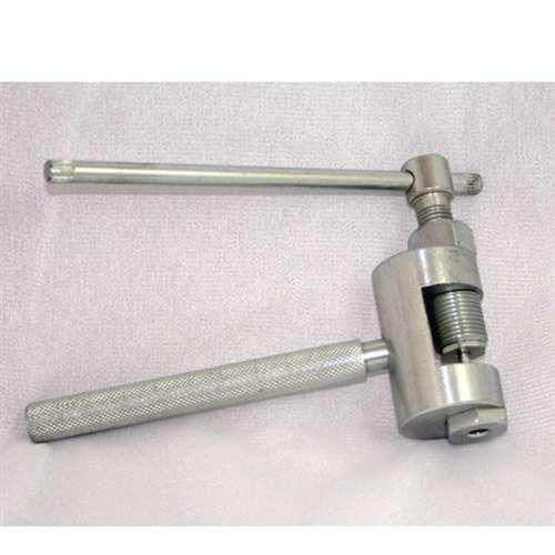 Deluxe heavy duty motorcycle chain breaker with spare pin