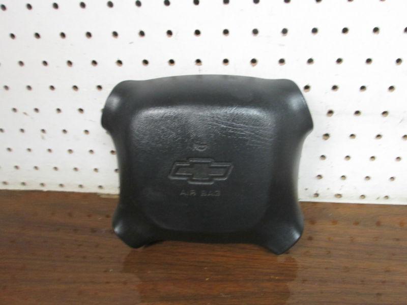 (666) 98 99 chevy blazer silverado driver air bag 16761164 black