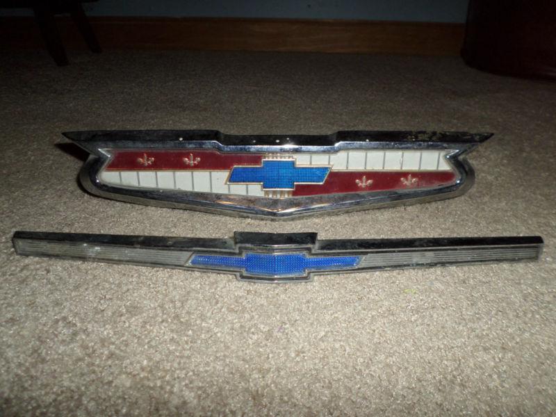 Vintage set of 2 1950's chevy3929808 & 3722450  chrome emblem trim metal badge  