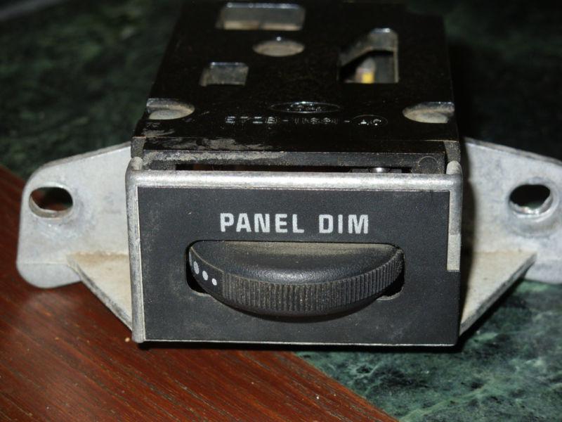 1987 - 1993 mustang dimmer switch  lx, gt, and four cylinder