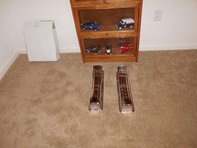 Sell Chevy chrome valve covers 350 in Jonesboro, Arkansas, US, for US