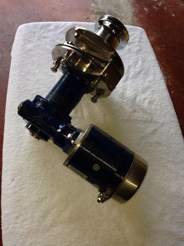 Maxwell 800 windlass 1000 watt stainless anchor  winch with the gypsy