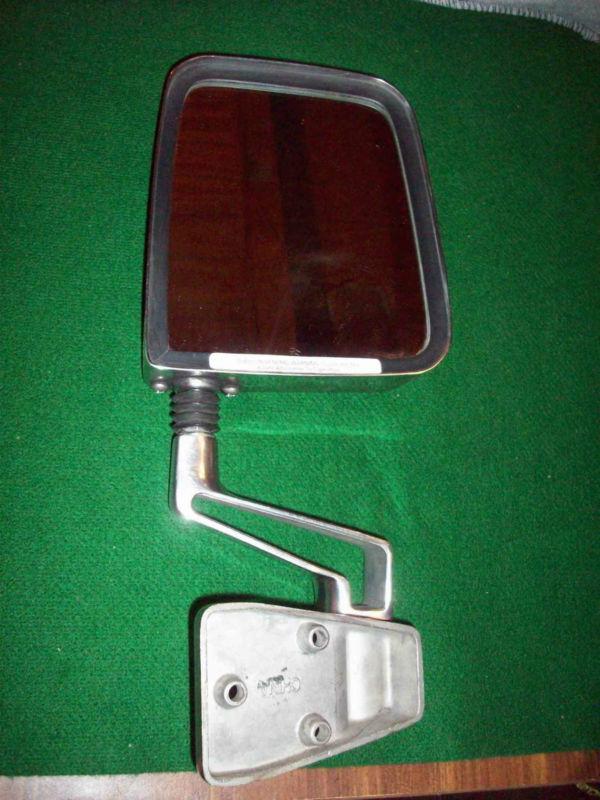 Sell Used Jeep TJ Passenger Side Mirror in Sorrento, Florida, US, for