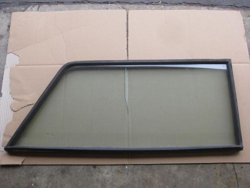 Rear cargo window and seal passenger side jeep grand wagoneer oem 84-91