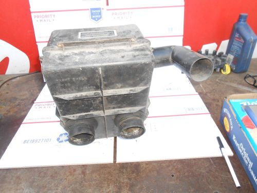 1982 skidoo 5500 mx-  dual carb air box w good carb rubbers